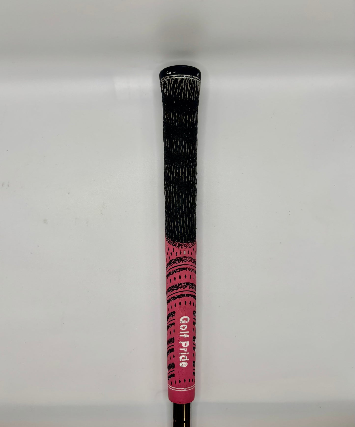 Cobra AMP Cell Pro Forged (4-PW) med Dynamic Gold