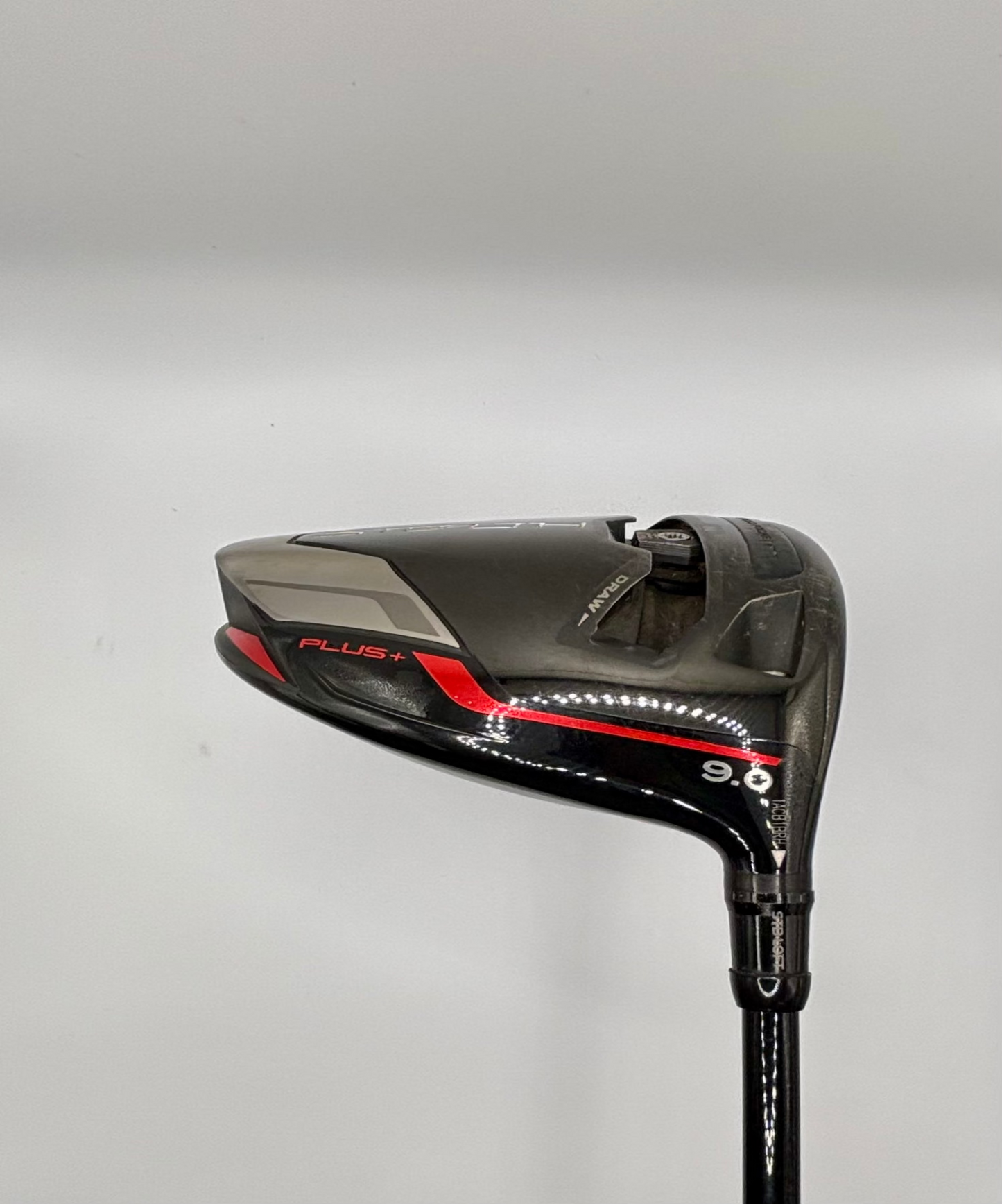 TaylorMade Stealth Plus Driver 9° med HZRDUS Smoke RDX
