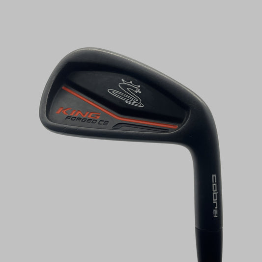 Begagnat golfjärnshuvud i svart med orange Cobra King Forged-detalj