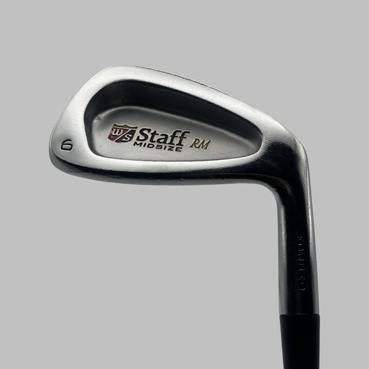 Wilson Staff golfjärnklubba nr 6, smitt järnhuvud märkt Staff RM MidSize